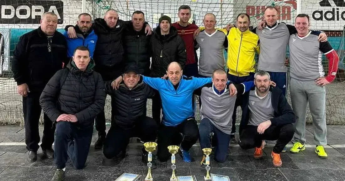 Фото ГО "Федерація футболу Валківського району" У Валках на базі Спорткомплексу «Спорт для всіх» відбувся щорічний турнір з футзалу Валківської громади серед ветеранів 35+.