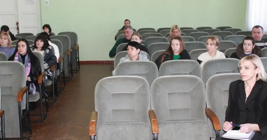 Фото Валківської міської ради Відбулося чергове засідання координаційної ради з питань забезпечення рівних прав та можливостей жінок і чоловіків, запобіганню та протидії домашньому насильству та/або за ознакою статі, протидії торгівлі людьми Валківської міської ради.